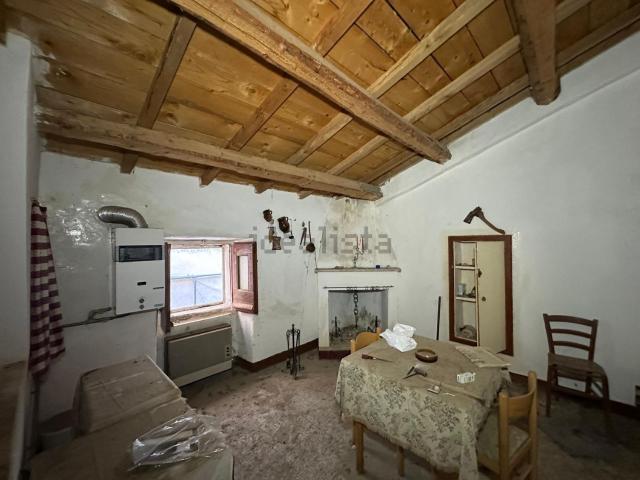 Appartamento in vendita a Castiglione A Casauria, Abruzzo