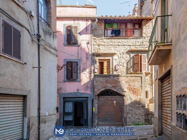 Appartamento in vendita a Viterbo, Lazio