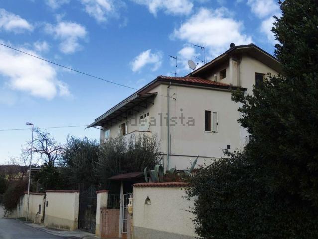 Appartamento in vendita a Scafa, Abruzzo