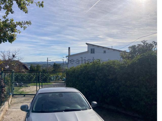 Appartamento in vendita a Campobasso, Molise