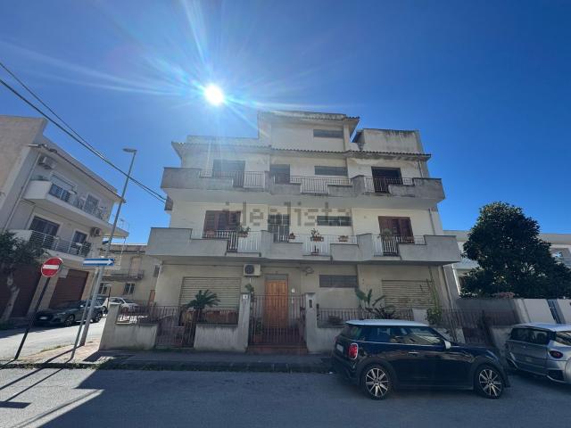 Appartamento in vendita a Valdina, Sicilia