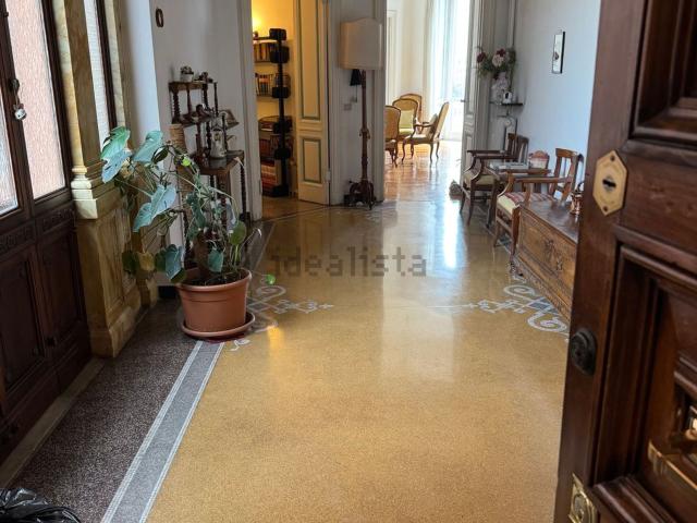 Attico in vendita a Carmine, Serra Riccò