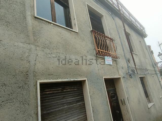 Appartamento in vendita a Calabria, Reggio Calabria