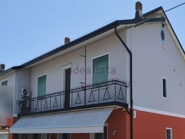 Appartamento in vendita a Megliadino San Vitale, Veneto