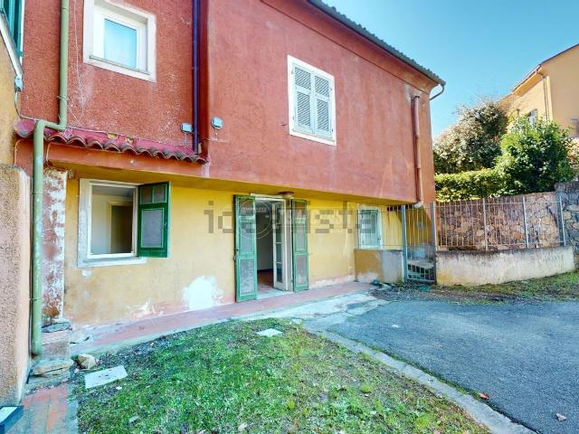 Appartamento in vendita a Garlenda, Liguria