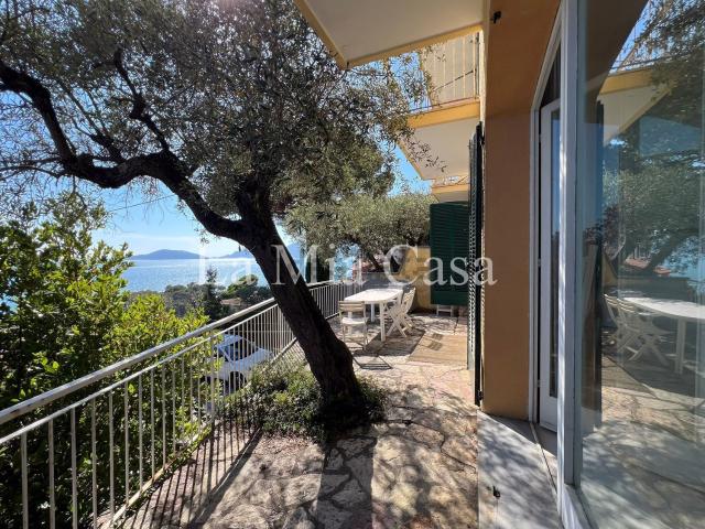 Appartamento in vendita a La Serra, Lerici