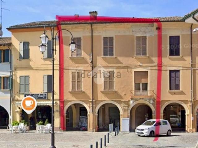 Appartamento in vendita a Terra di Mezzo, Re
