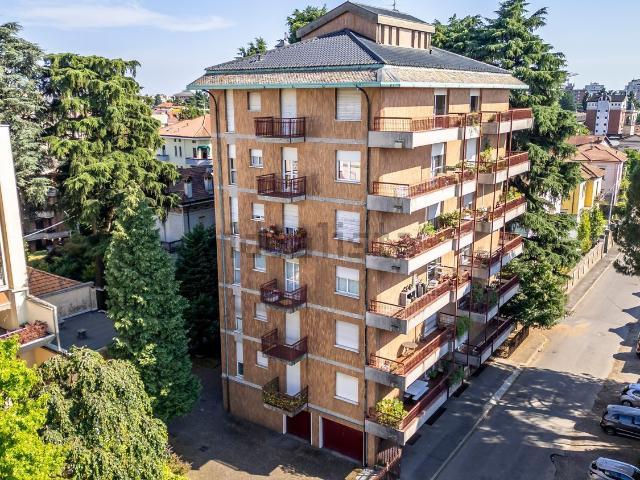 Attico in vendita a Centro, Gallarate