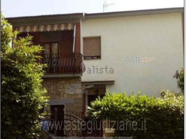 Appartamento in vendita a Roccastrada, Toscana