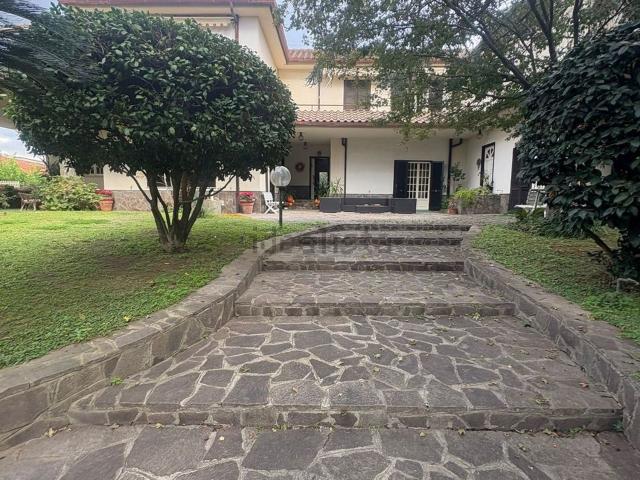 Appartamento in vendita a Nola, Campania