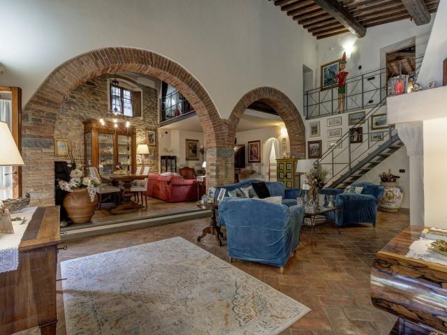 Appartamento in vendita a San Casciano in Val di Pesa, Montefiridolfi