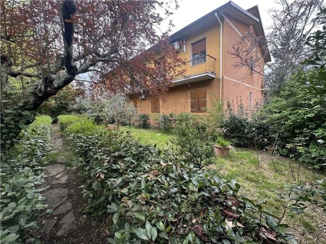 Appartamento in vendita a Unione di Comuni Valdarno e Valdisieve, Pontassieve