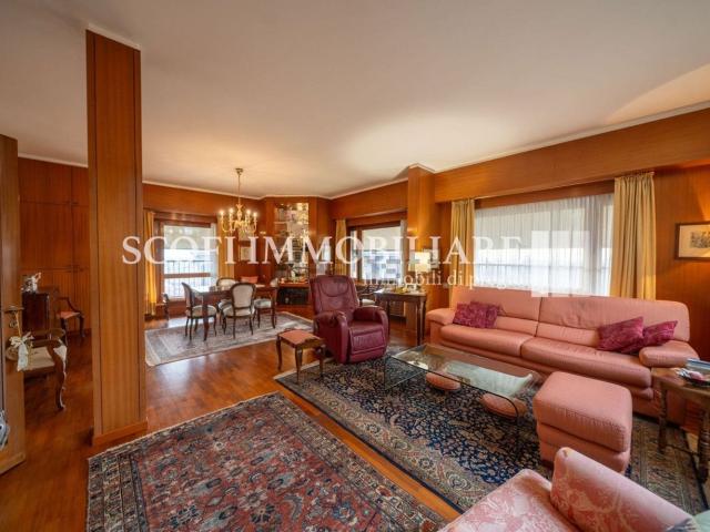Attico in vendita a Castelfranco Veneto, Veneto