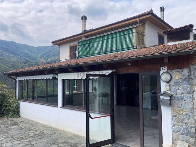 Appartamento in vendita a Casanova Lerrone, Liguria