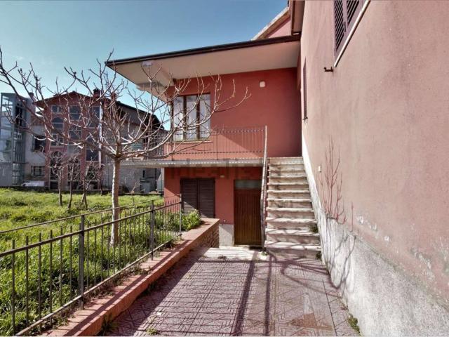 Appartamento in vendita a Piegaro, Umbria