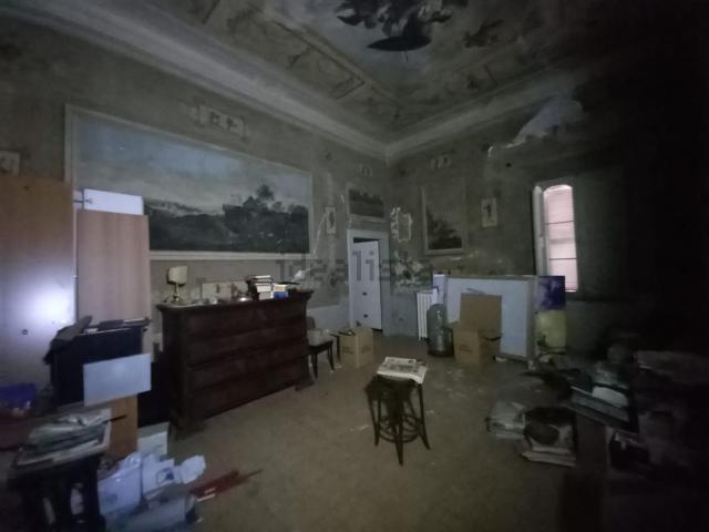 Appartamento in vendita a Centro storico, Marche