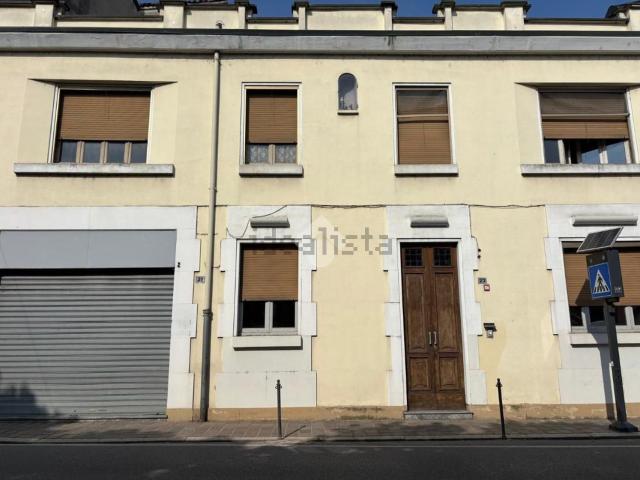 Appartamento in vendita a Belgioioso, Lombardia