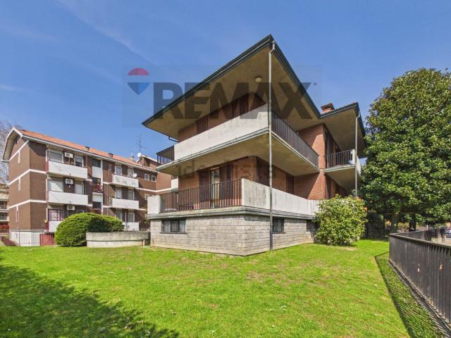 Appartamento in vendita a Pavia, Lombardia