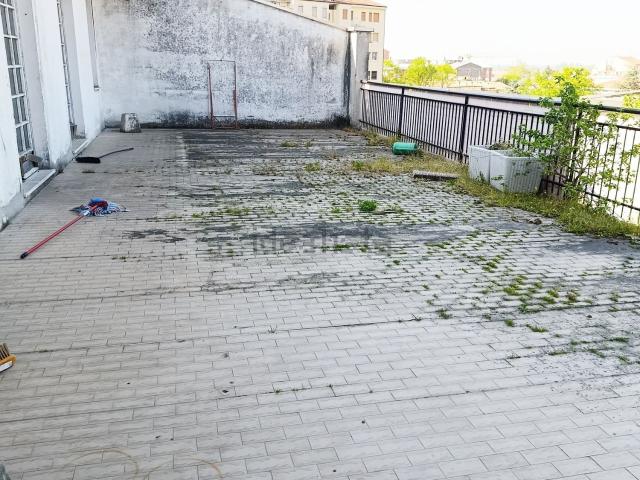 Attico in vendita a Infrangibile, Piacenza