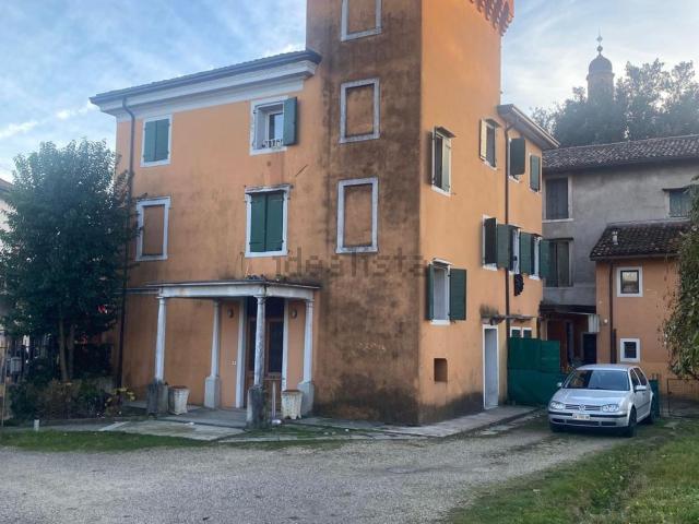 Appartamento in vendita a Azzano Decimo, Friuli-Venezia Giulia