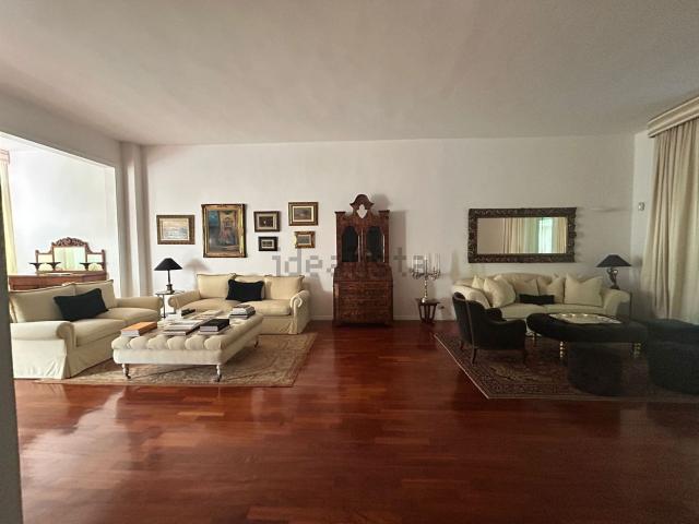 Appartamento in vendita a Livorno, Toscana