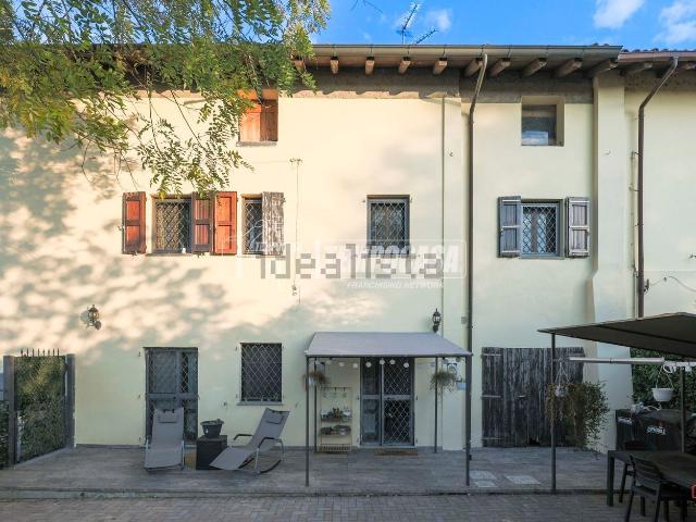 Appartamento in vendita a Budrio, Reggio Emilia
