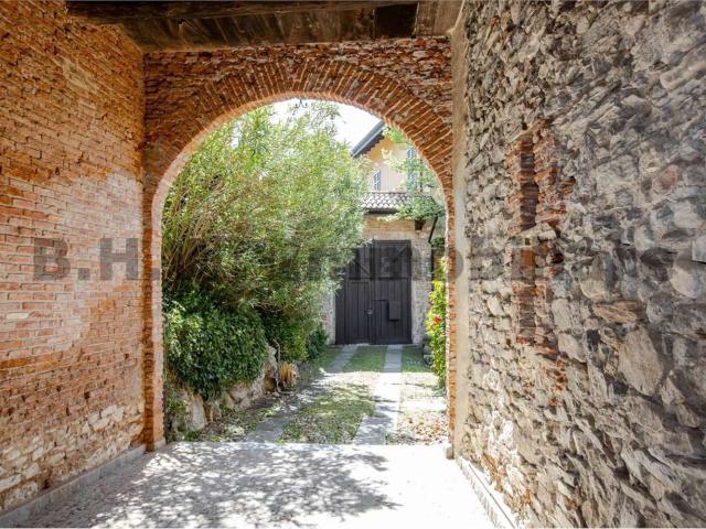 Appartamento in vendita a Cardana, Besozzo