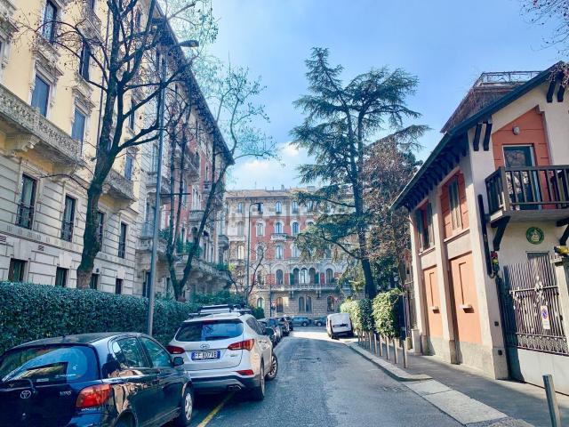 Attico in vendita a Municipio 1, Milano