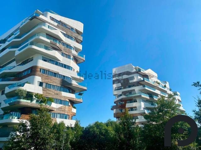 Appartamento in vendita a Municipio 8 di Milano, Milano