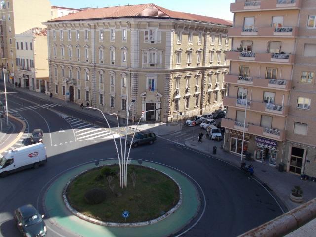 Appartamento in vendita a Bonaria, Cagliari