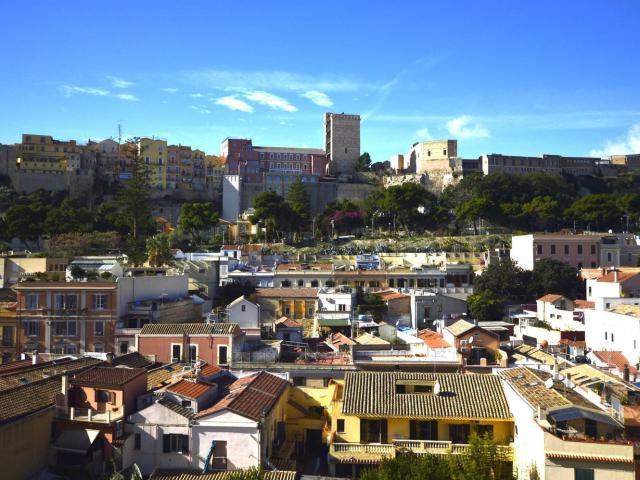 Attico in vendita a Biddanoa/Villanova, Cagliari