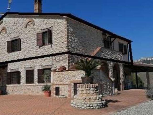 Appartamento in vendita a Castelnuovo Di Farfa, Lazio