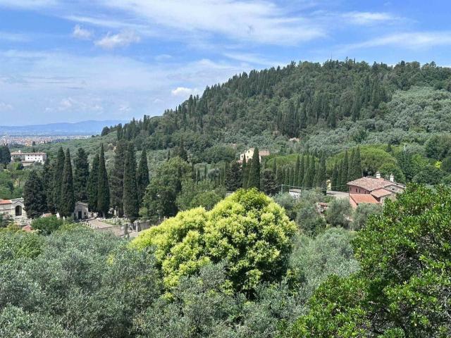Appartamento in vendita a Settignano, Firenze