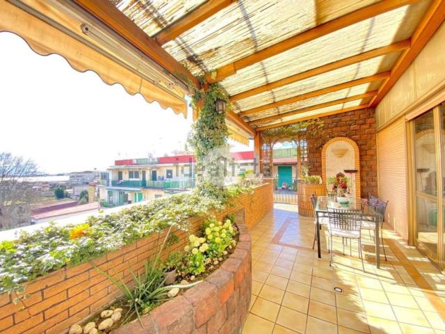 Attico in vendita a Municipalità 7, Napola