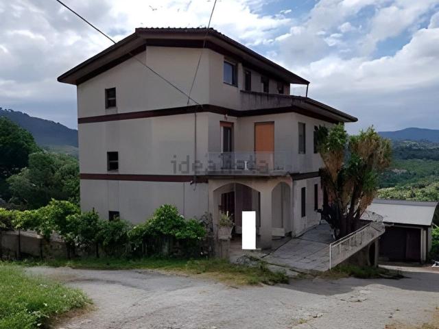 Appartamento in vendita a Fagnano Castello, Cosenza