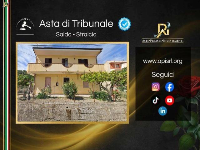 Appartamento in vendita a Calabria, Reggio Calabria