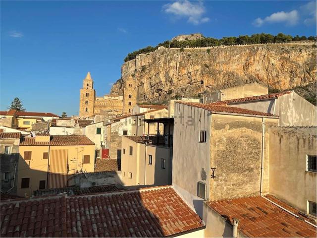 Attico in vendita a Cefalù, Sicilia