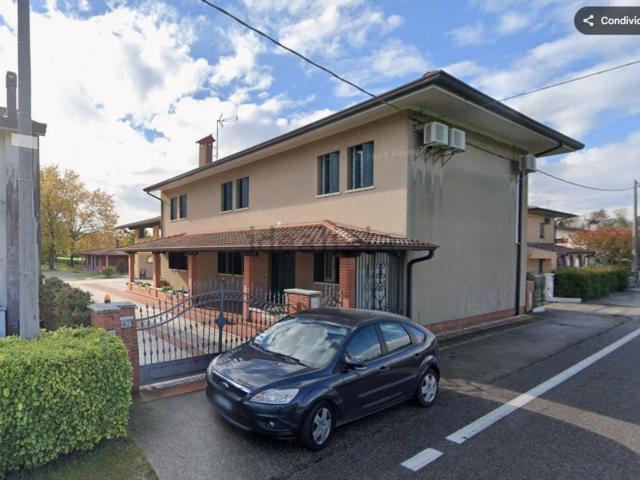 Appartamento in vendita a Fiume Veneto, Friuli-Venezia Giulia
