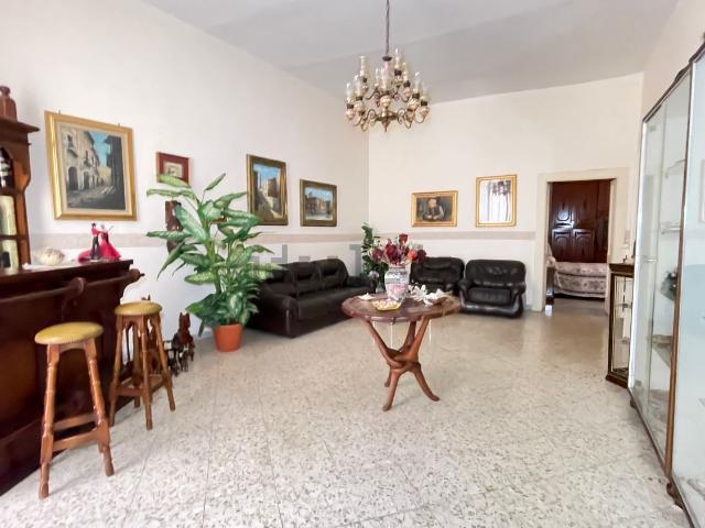 Appartamento in vendita a Municipio 1, Puglia