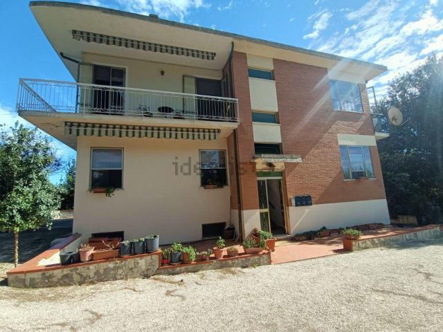 Appartamento in vendita a Marche, Pesaro E Urbino