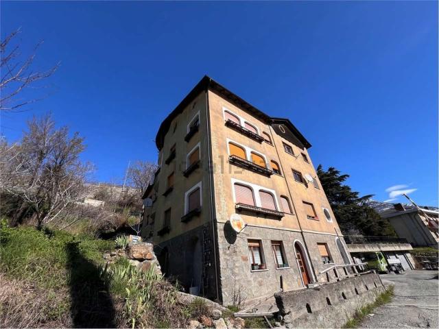 Appartamento in vendita a Busseyaz, Aosta