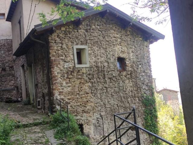 Appartamento in vendita a Apricale, Provincia di Imperia