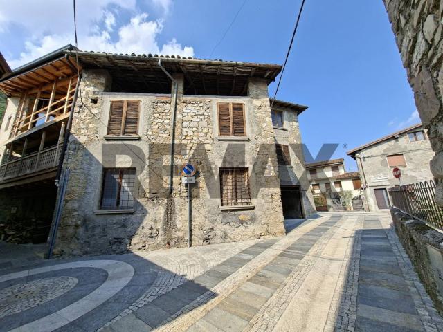 Appartamento in vendita a Bianzano, Bergamo