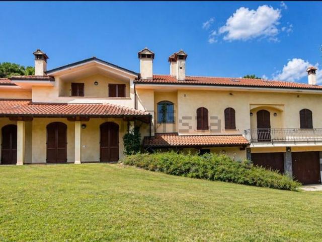 Appartamento in vendita a Piemonte, Novara