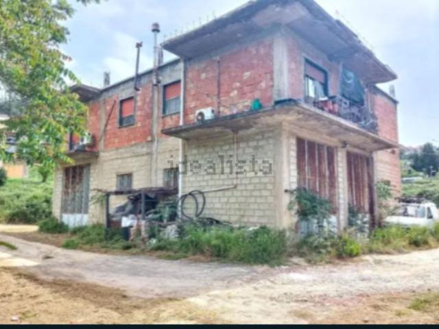 Appartamento in vendita a Nicosia, Enna
