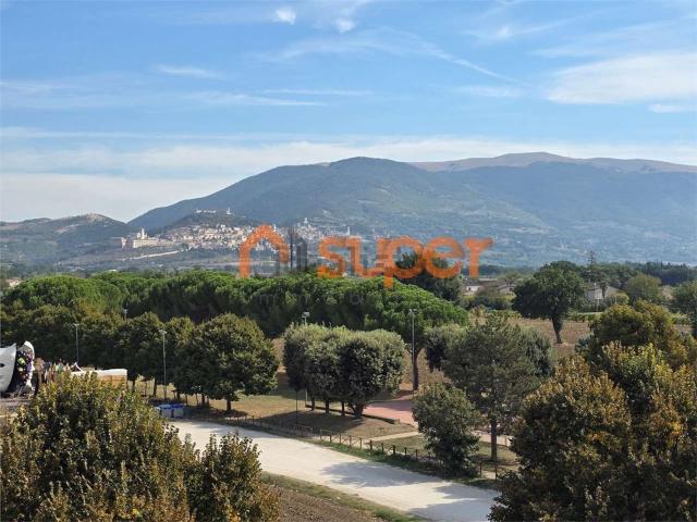 Attico in vendita a Bastia Umbra, Perugia