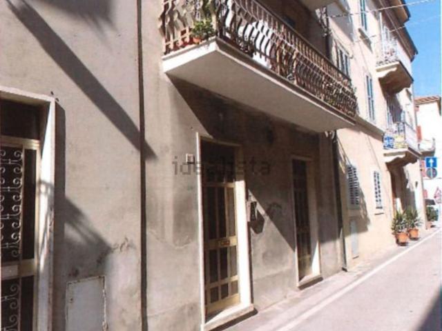 Appartamento in vendita a Cupra Marittima, Ascoli Piceno