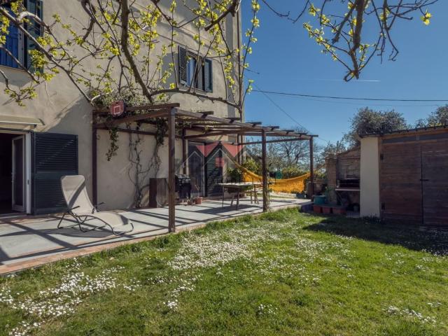 Appartamento in vendita a Volterra, Pisa