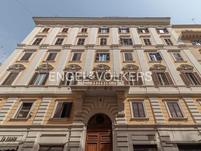Appartamento in vendita a Municipio Roma I, Roma Capitale