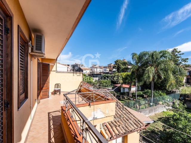 Appartamento in vendita a Piedimonte Etneo, Catania